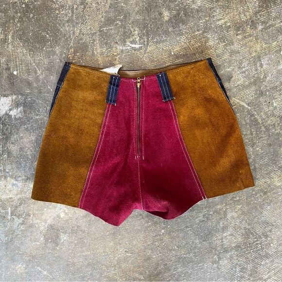 Zig Zag Suede Color Block Shorts - Picture 2 of 3